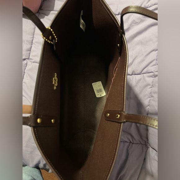 Coach Handbag - Picture 2 of 4